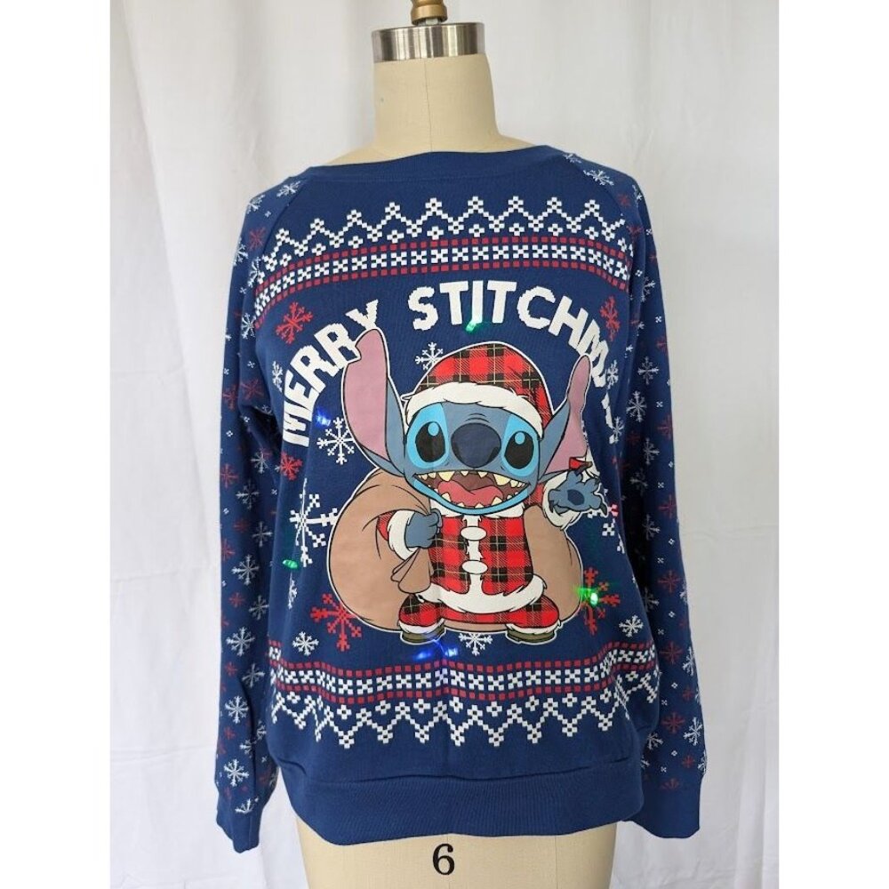 Disney Stitch Sweatshirt Women's Size Medium Ugly Christmas Sweater LIGHT UP